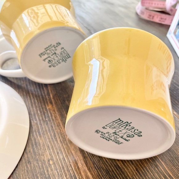 Classic Mikasa cup and saucer - Picture 8 of 9